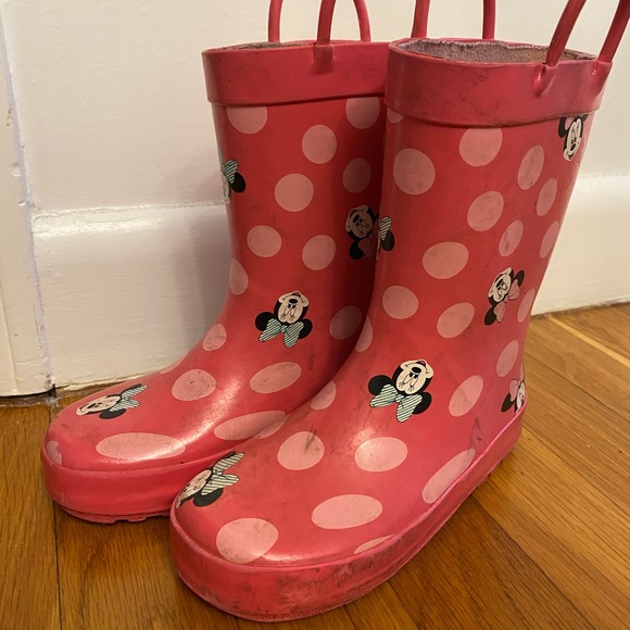 Minnie Mouse Rain Boots - Picture 3 of 4
